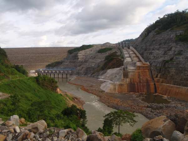 photo of Large dams are uneconomic image