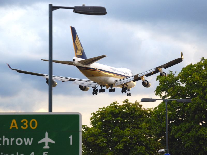 photo of With Heathrow approval, aviation could use two thirds of UK's 1.5C carbon budget image