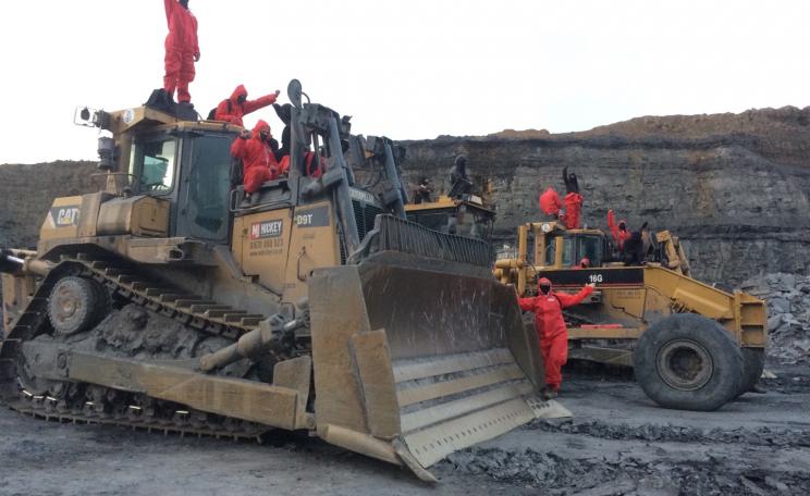 Protesters on diggers at Fieldhouse opencast mine