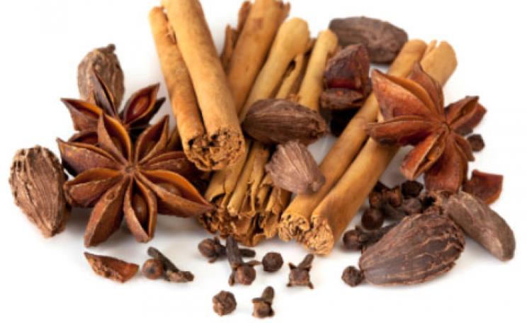 Spices including star anise, cinnamon, cardamom and peppercorns
