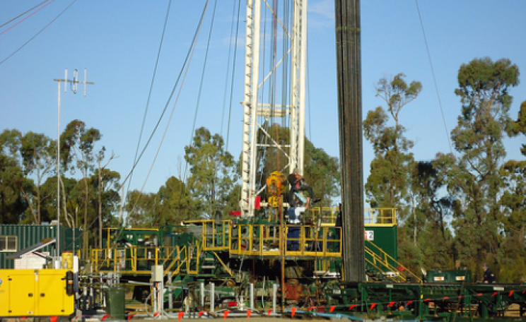 CSG drill rig, Pilliga Forest, July 2011. Lock the Gate Alliance, Photo by Kate Ausburn.