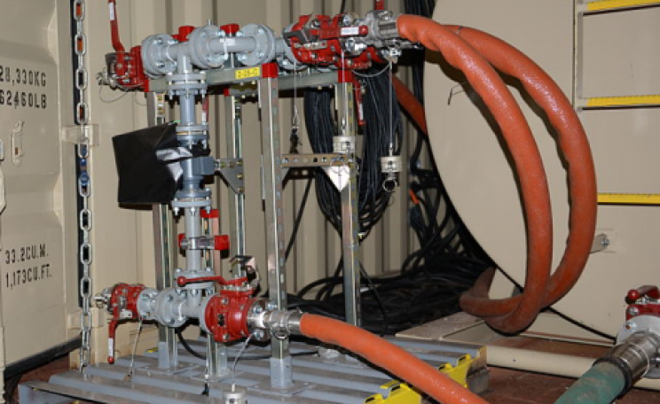 A field deployable hydrolysis system, designed to neutralize chemical weapons aboard the container ship MV Cape Ray, Jan. 2, 2014. Photo: US Department of Defense.