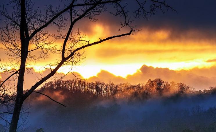 After a day of rain, a flaming sunset illuminates the Smoky Mountains. Photo: Boqiang Liao via Flickr (CC BY-SA).