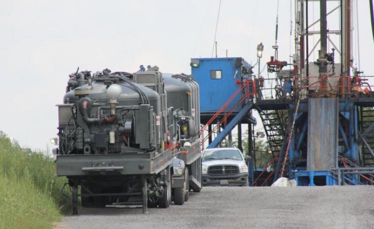 For a problem-free pregnancy, don't live near here. Marcellus Shale rig and gas well operation on Ridge Road in Jackson Township, PA, operated by Rex Energy. Photo: WCN 24/7 via Flickr (CC BY-NC).