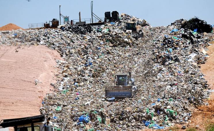 The Stone's Throw Landfill, near Tallassee, AL. Photo: Jeronimo Nisa / Earthjustice.