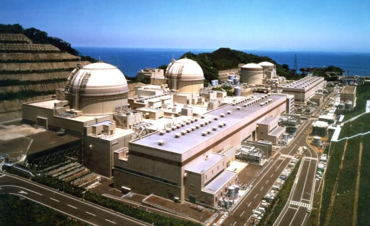 Nuclear power plant at Ohi, Japan. It may be gleaming and impressive looking, but the plant stands near several active seismic faults and lacks adequate protection against earthquakes. Photo: Kansai Electric Power Co. via IAEA Imagebank on Flickr (CC BY-S