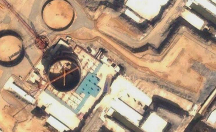 North Korean nuclear reactor construction under way on 24th April 2008. Photo: Wapster / Google Maps via Flickr (CC BY).