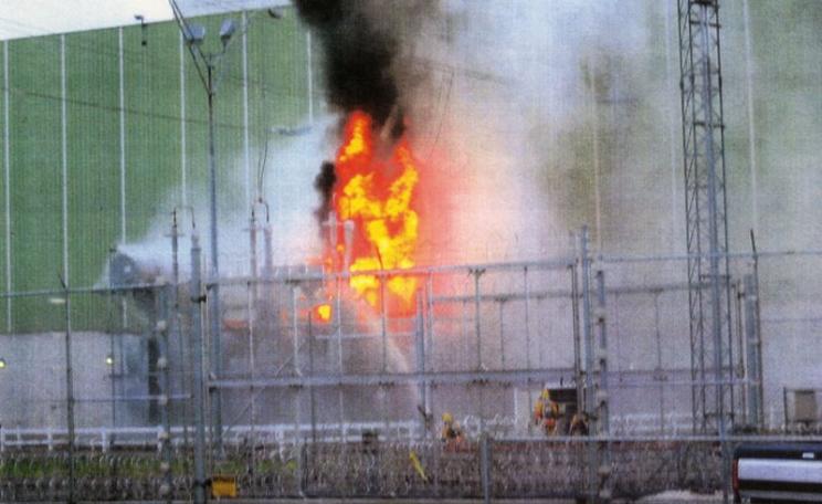 The transformer fire at Vermont Yankee nuclear power station, 18th June 2004. Photo: anonymous whistleblower via nukeworker.com.