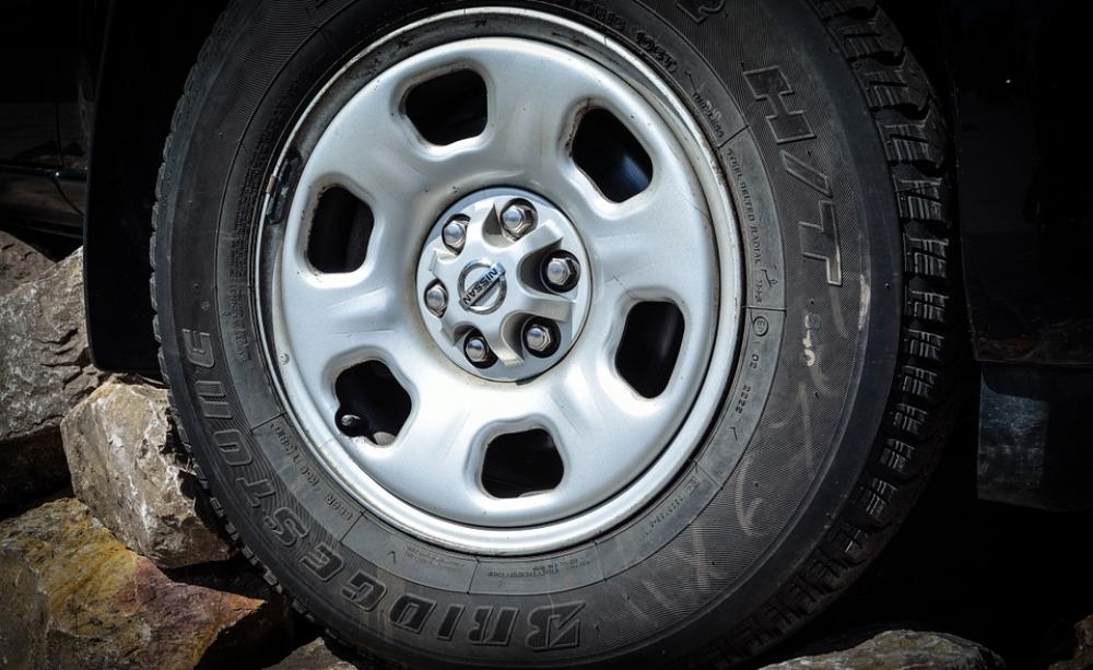 Car tyre