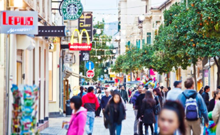 Busy shoppers