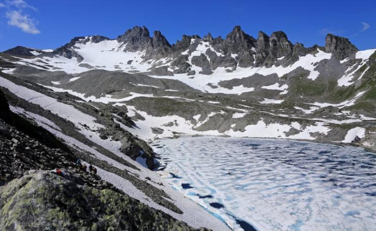 Pizol Glacier and summit in the Swiss Alps, July 2013. Photo: HD Zimmermann via Flickr (CC BY-NC-SA).