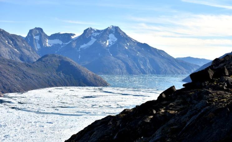 Qooroq Fjord in South Greenland, August 2015. Photo: joxeankoret via Flickr (CC BY-SA).