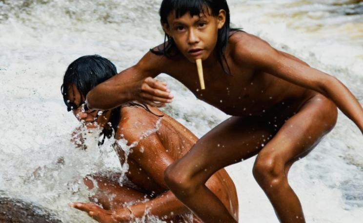 Brazil's Zo'é tribe are starting to recover from epidemics in the 1980s and '90s now that their land is protected. Photo: Survival International.